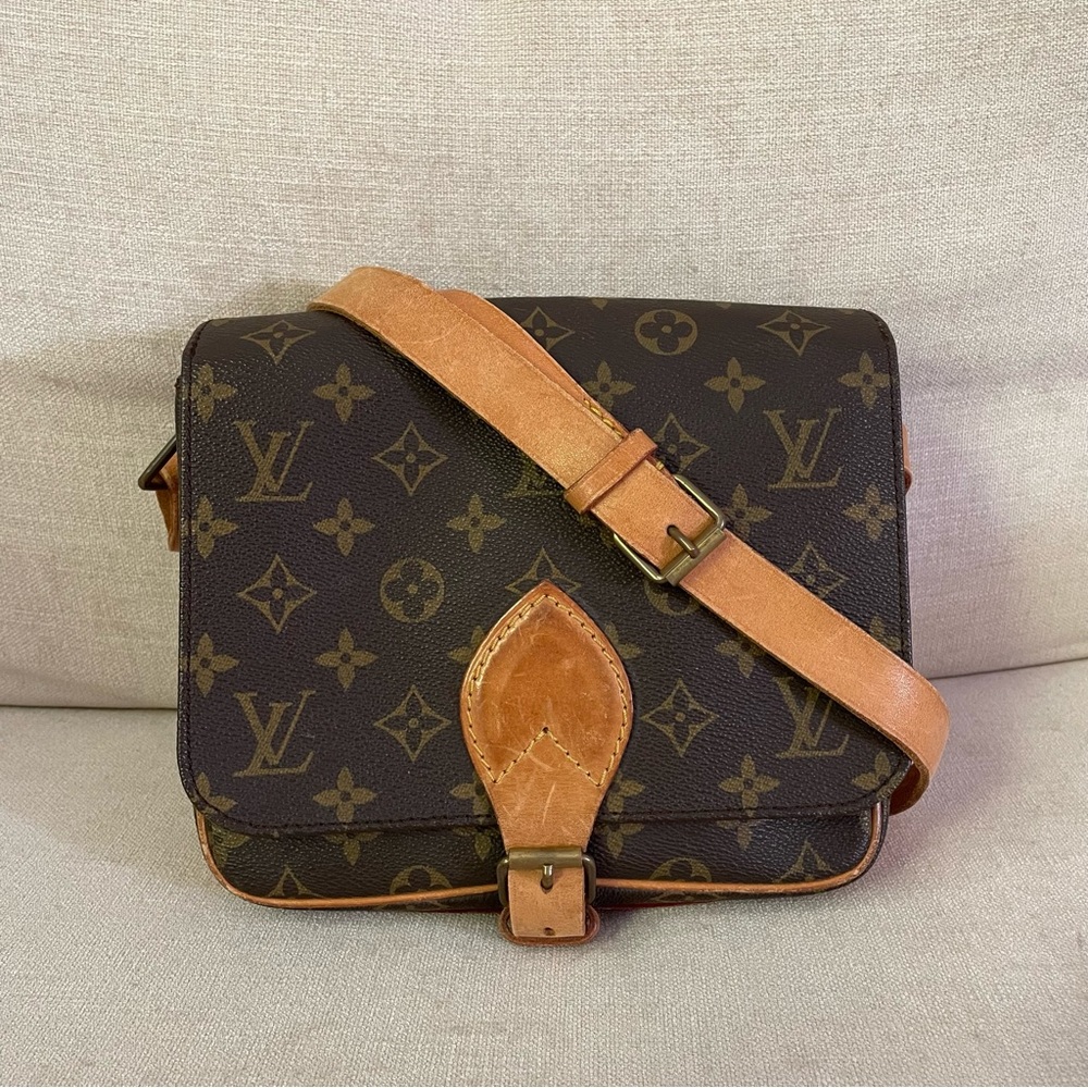 Authentic Louis Vuitton Monogram Cartouchiere MM Bag 852